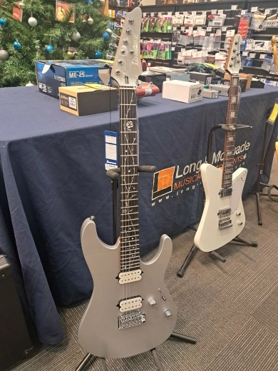 Ibanez Tim Henson